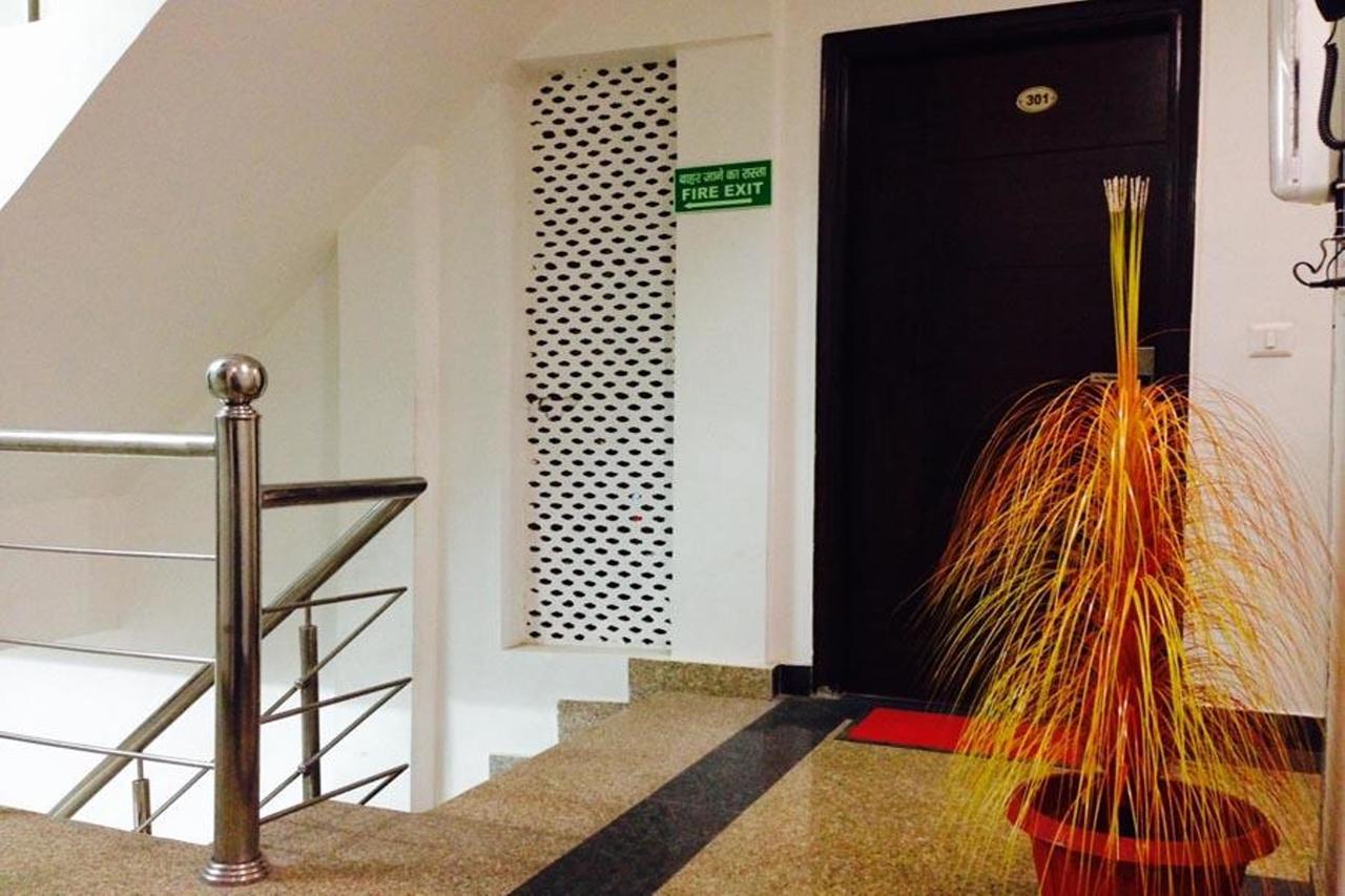 Hotel Saya Deluxe Near New Delhi Railway Station ' Εξωτερικό φωτογραφία